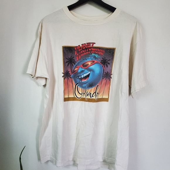 VTG Planet Hollywood tshirt - Picture 2 of 7